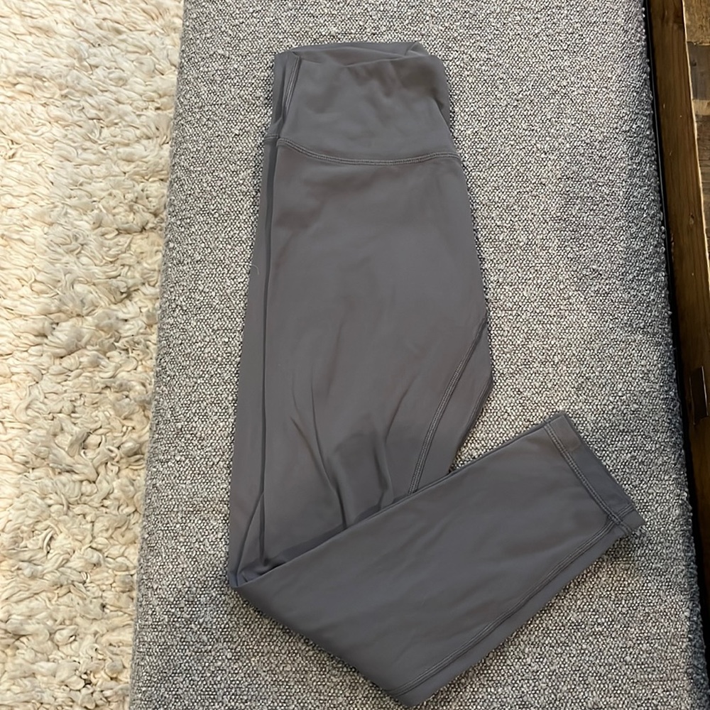 Lululemon gray yoga pants